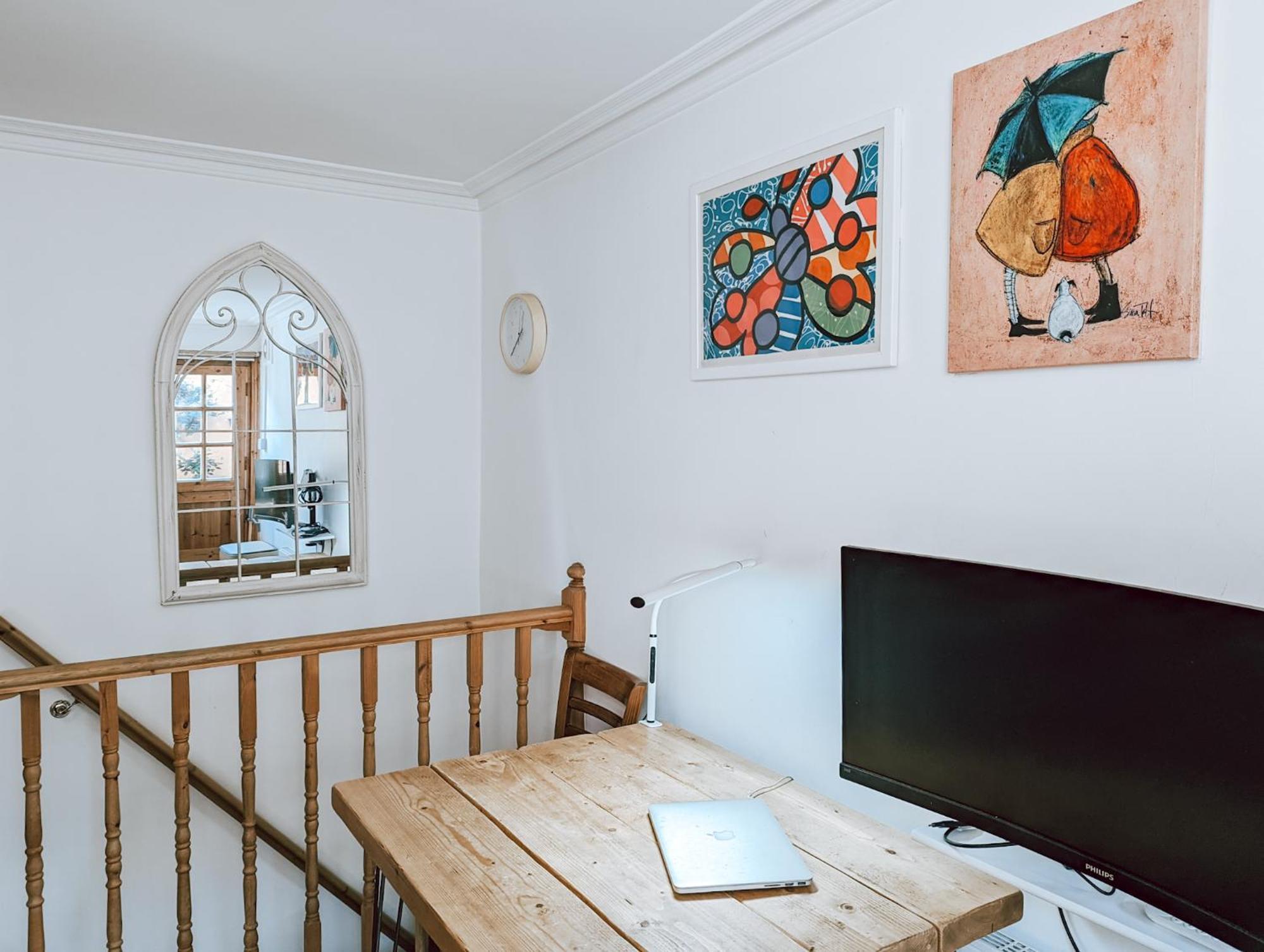 The Clapham Apartment With Private Patio Лондон Екстериор снимка